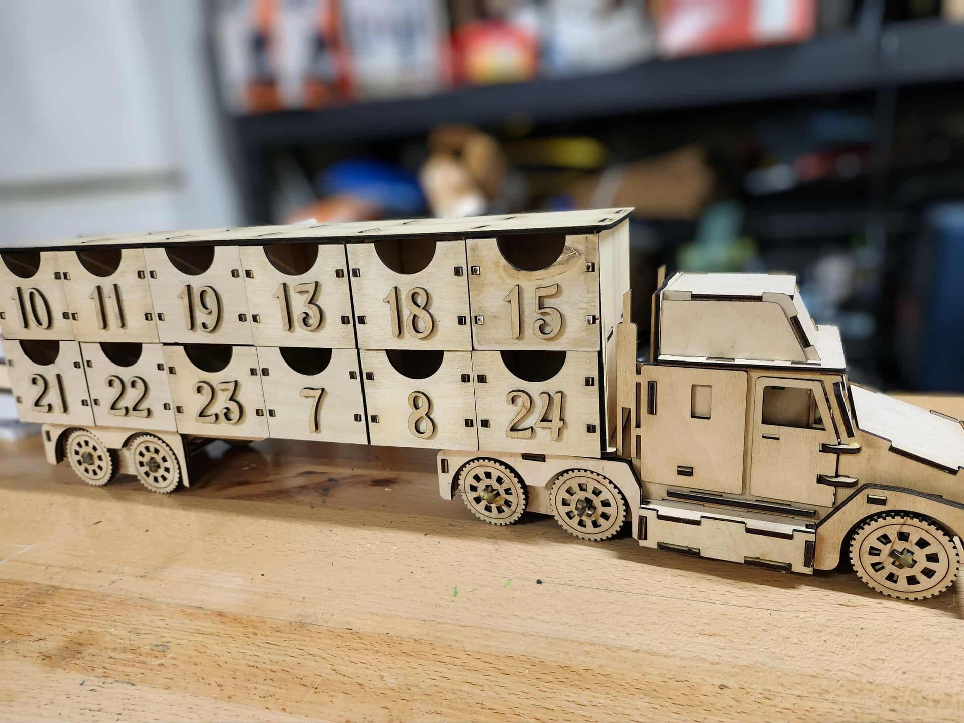 Calendrier avent truck Lakata Montréal